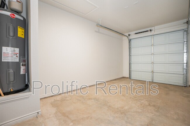 Building Photo - 103 Levi Ct