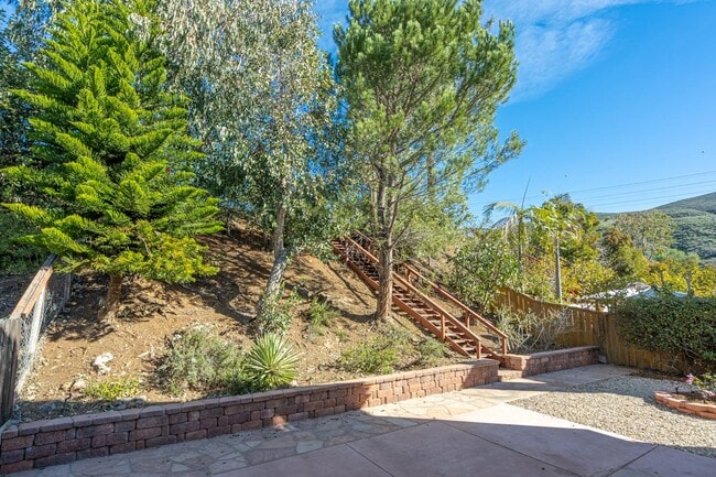 Building Photo - 9244 Calle De Vista Oeste