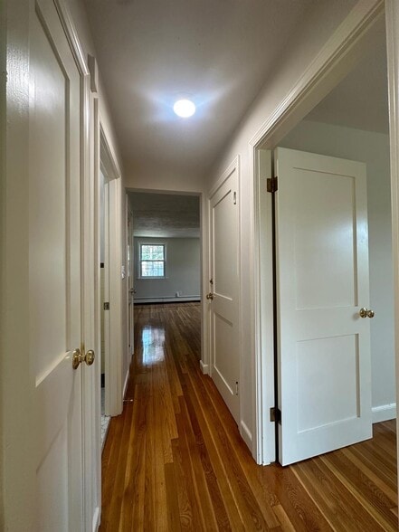 Building Photo - 184 Broadway St