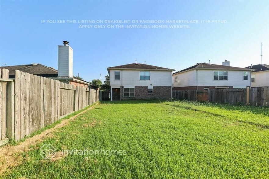 Building Photo - 21407 Somerset Park Ln