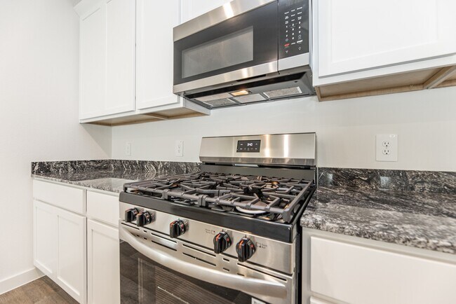 Building Photo - 1711 Porto Rosso Dr