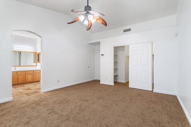 Building Photo - 3481 W 27th Ln
