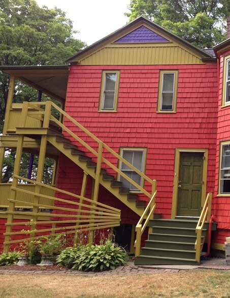 Staircase to porch/entrances - 7 Bowdoin Ave