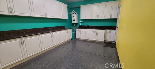 Building Photo - 6365 Caxton St