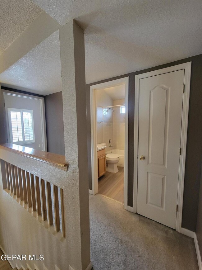 Building Photo - 7225 Tierra Taos Dr