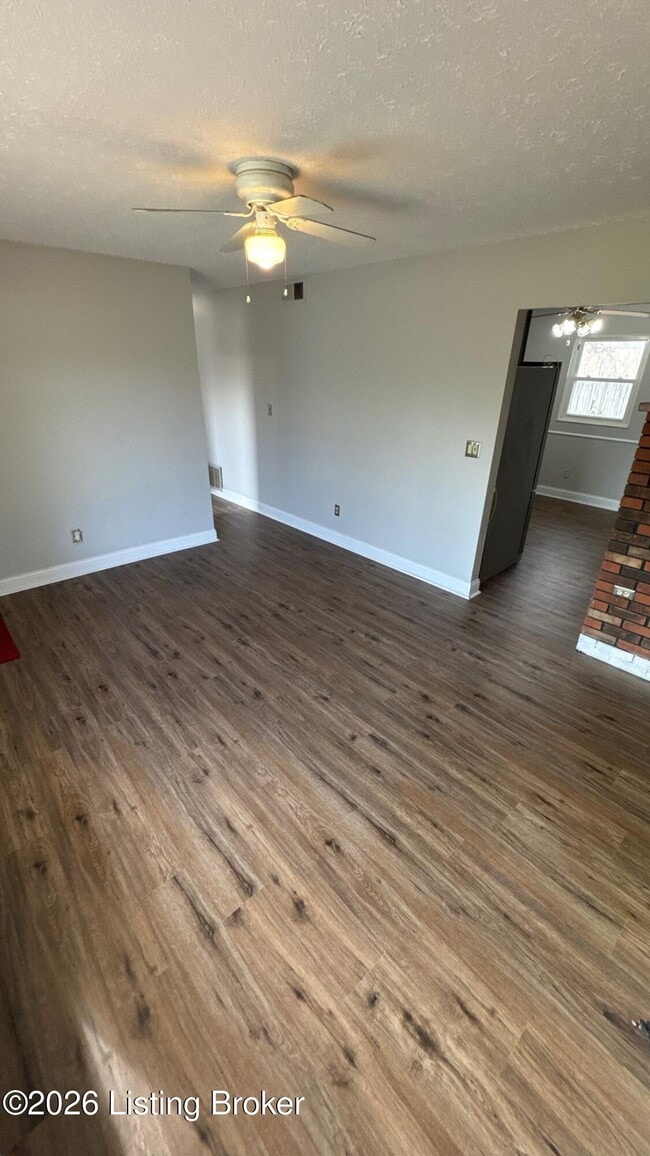 Building Photo - 276 Probus Dr