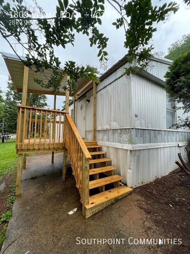 Building Photo - 1809 Velma Rd