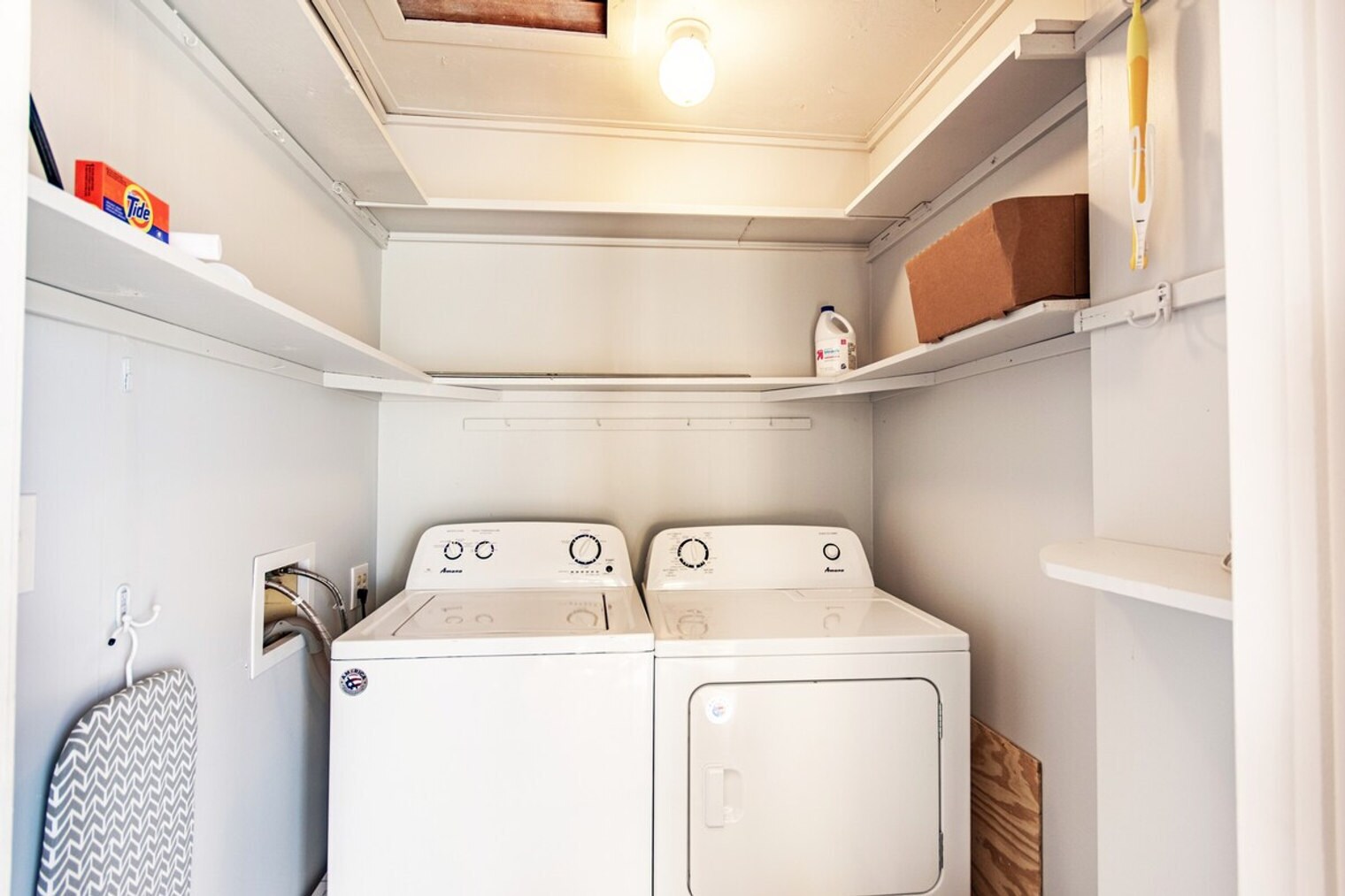 Building Photo - 4000 Gulf Terrace Dr