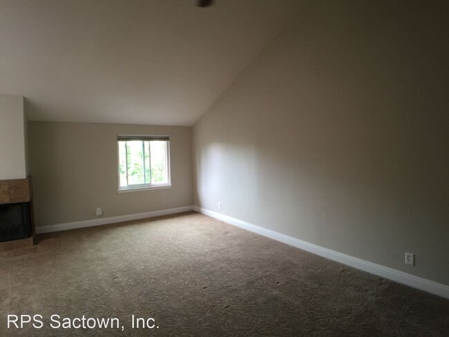 Building Photo - 2 br, 2.5 bath House - 2507 Exeter Square ...