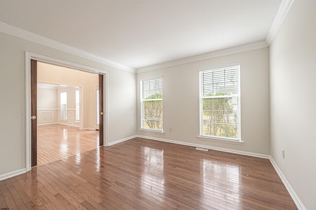 Building Photo - 305 Joann Dr