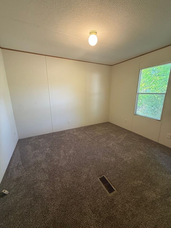 Building Photo - 3602 Wellington Ln