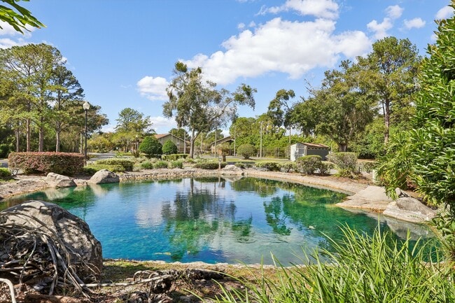 Building Photo - Whisper Lake Apartments