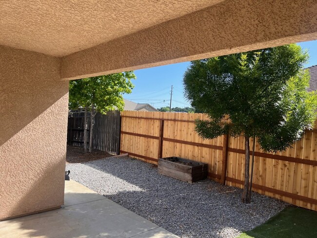 Building Photo - 3785-3785 Silvario Ct