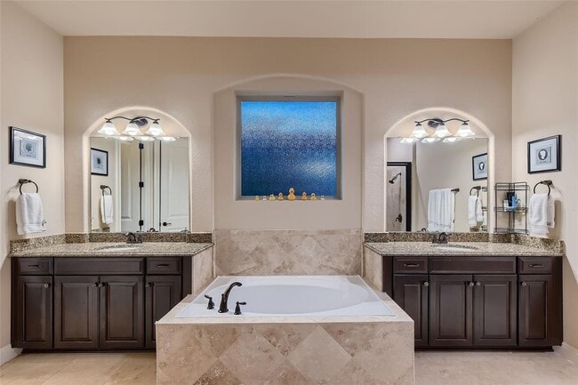 Building Photo - 2516 Arion Cir