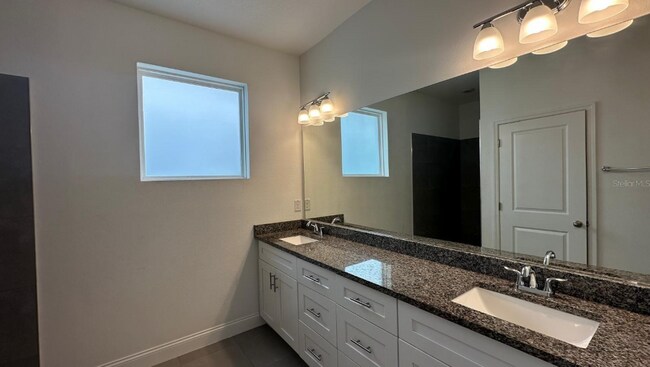 Building Photo - 2399 Missouri Ave