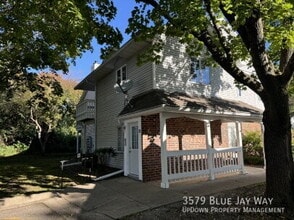 Building Photo - 3579 Blue Jay Way