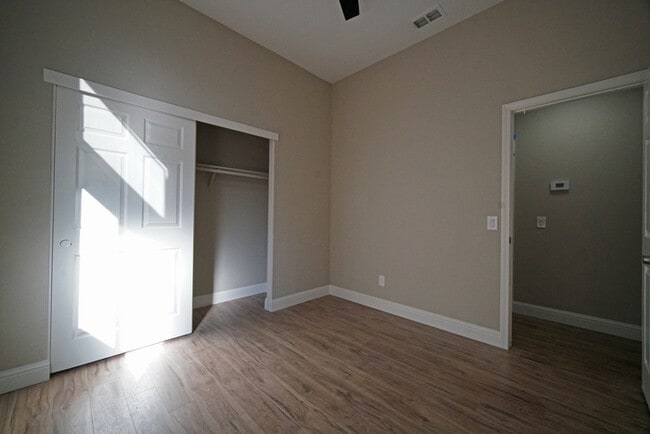 Building Photo - 6624 Di Lusso Dr