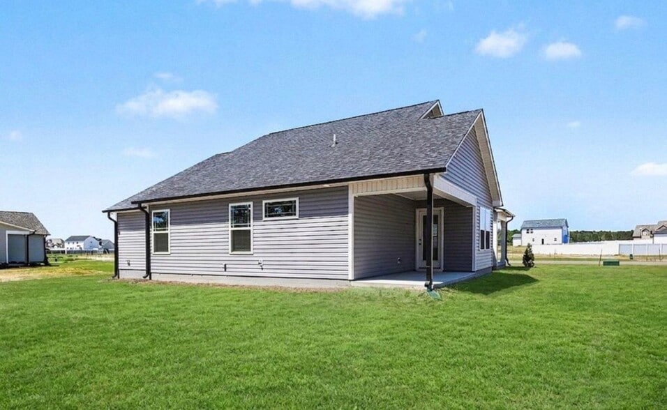 Building Photo - 106 Burnello Ct