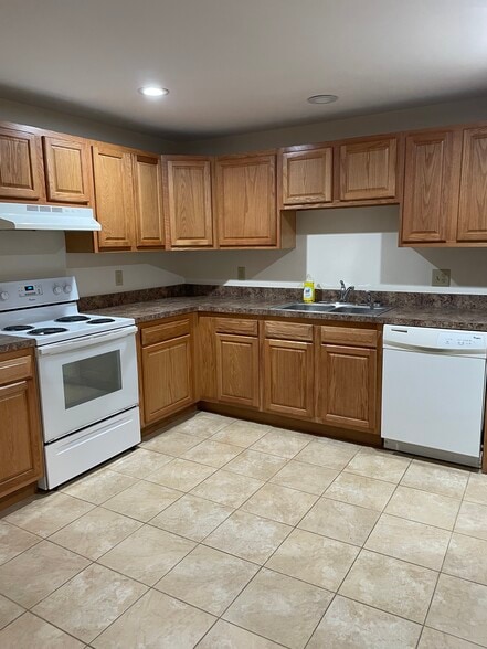 Primary Photo - North Town Apartments