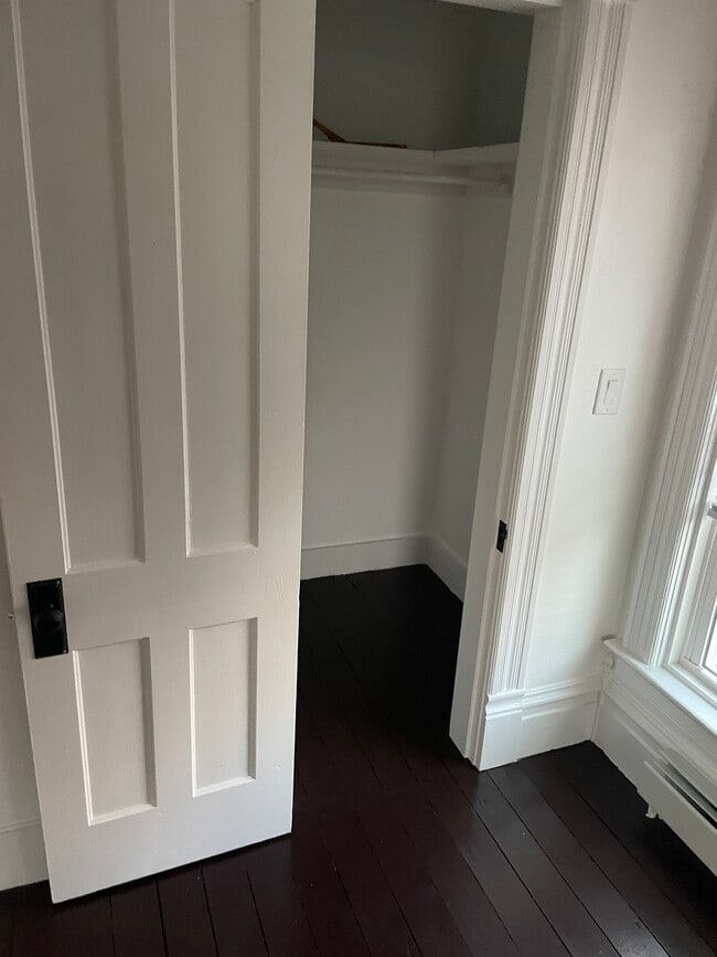 Building Photo - 23 Church St