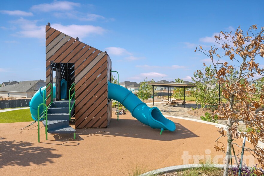 Building Photo - 7430 Asp Point