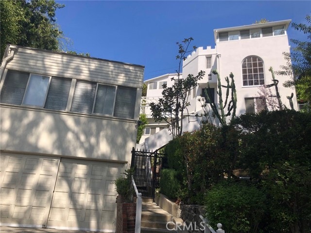 Primary Photo - 5924 Graciosa Dr