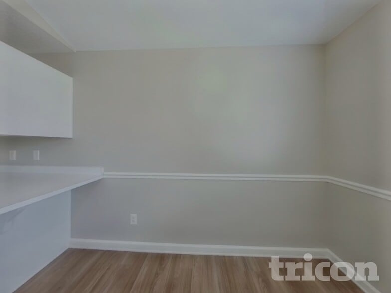 Building Photo - 4 Sweetberry Ct