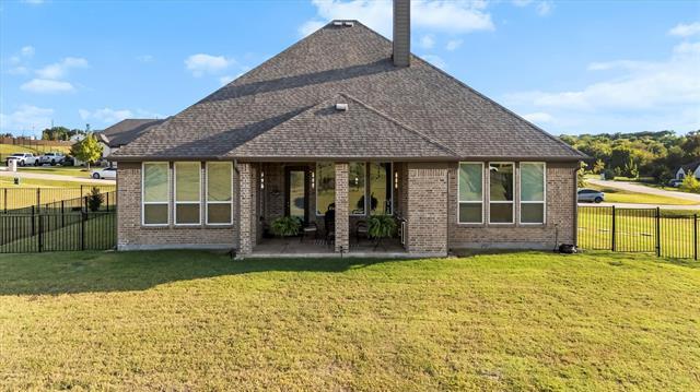 Building Photo - 3930 Clearwater Ln