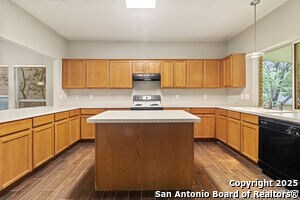Building Photo - 7514 Acorn Bend Dr