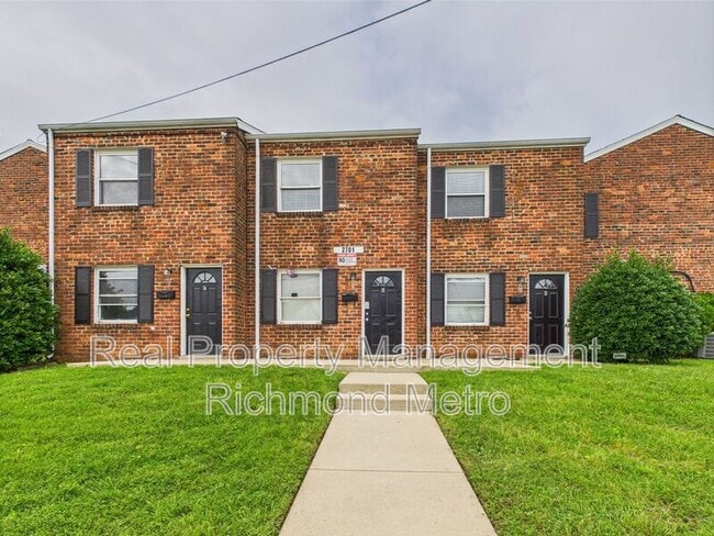 Building Photo - 2701 Midlothian Tpke