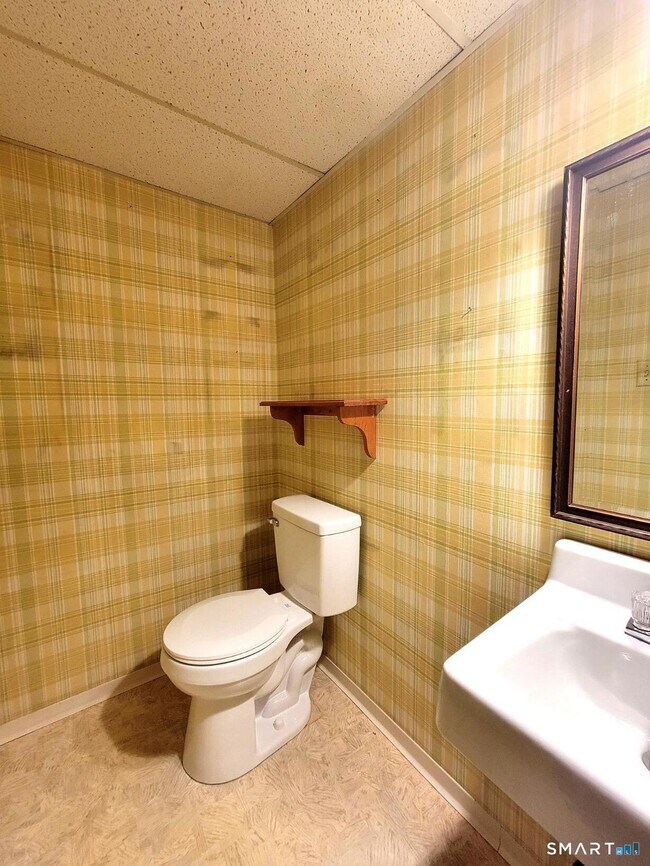 Building Photo - 46 Turkey Hill Rd