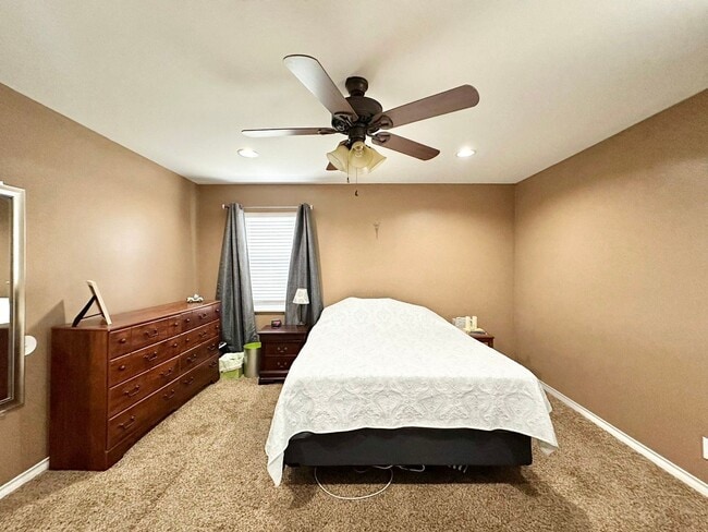 Building Photo - Coming Soon! 3 Bedroom 2 Bath 2 Car Carport! Corner Lot!
