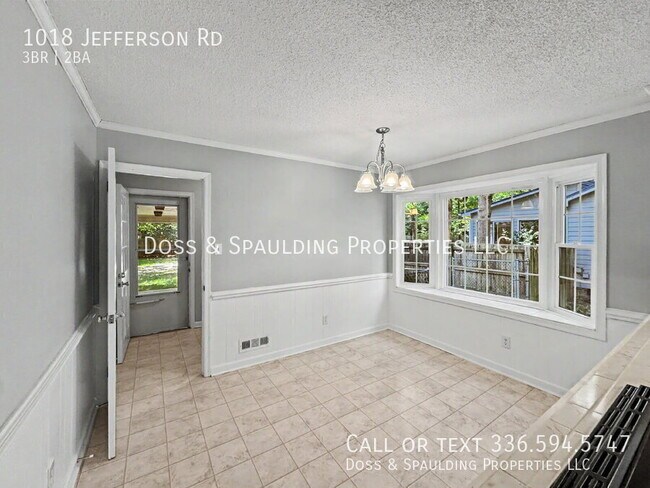 Building Photo - 1018 Jefferson Rd