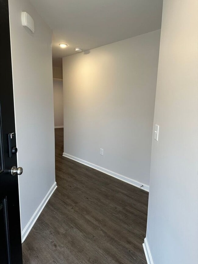 Building Photo - Available Now! Spacious 4-Bedroom, 2-Bath Home in Kilpatrick Landing