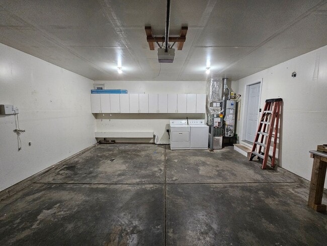 Building Photo - 5614 103rd St NE