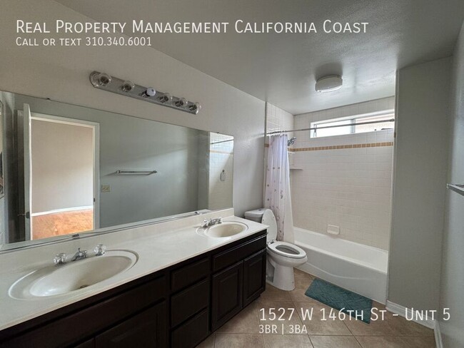 Building Photo - 1527 W 146th St