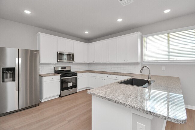 Building Photo - 4634 Aurora Glen Dr