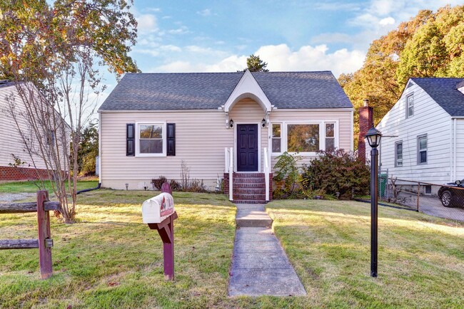 Primary Photo - Cape Cod House