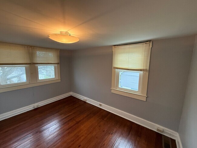 Building Photo - Single-Family Home with Fenced Yard in Cambridge, MD