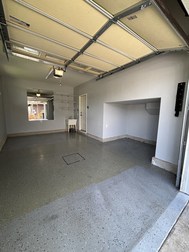Building Photo - 91-1132 H'ili'ili Pl