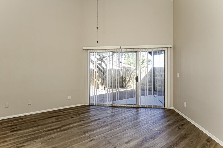 Building Photo - 11324 N 82nd Ave