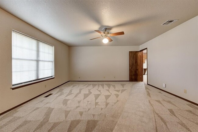 Building Photo - 7201 NW 150th St