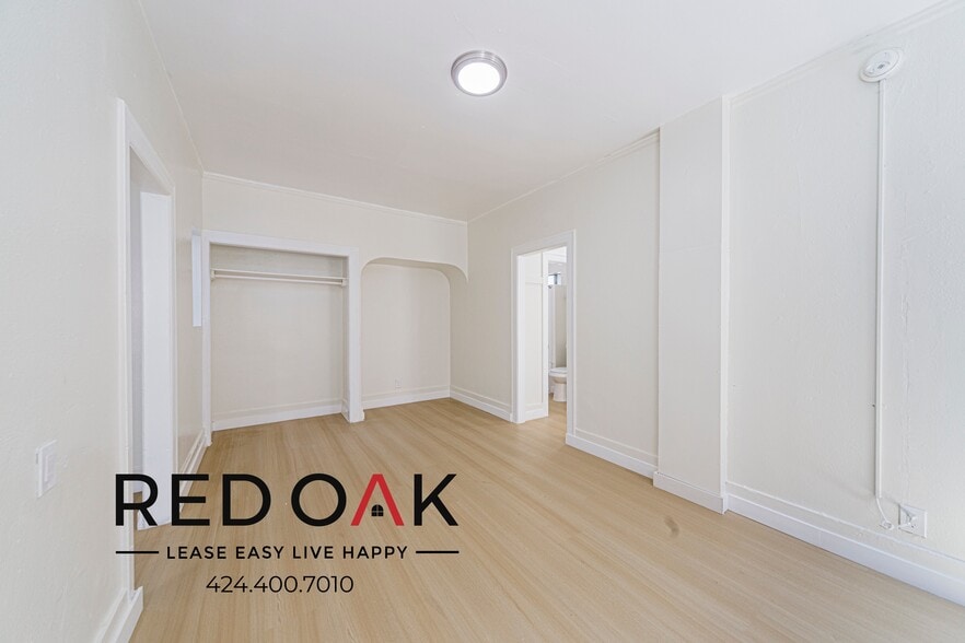 Building Photo - 2505 Malabar St