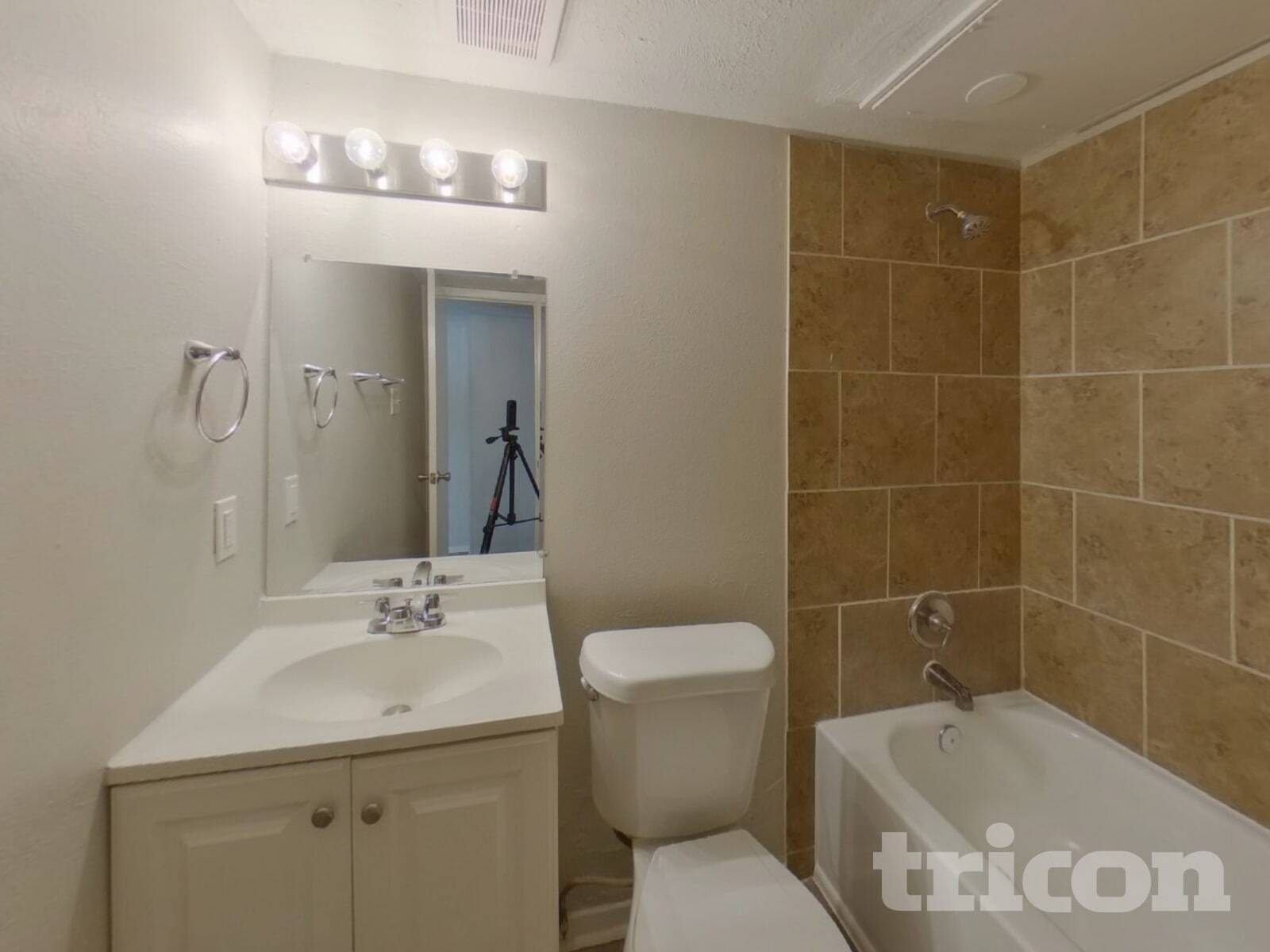 Building Photo - 5612 Cherilee Ln