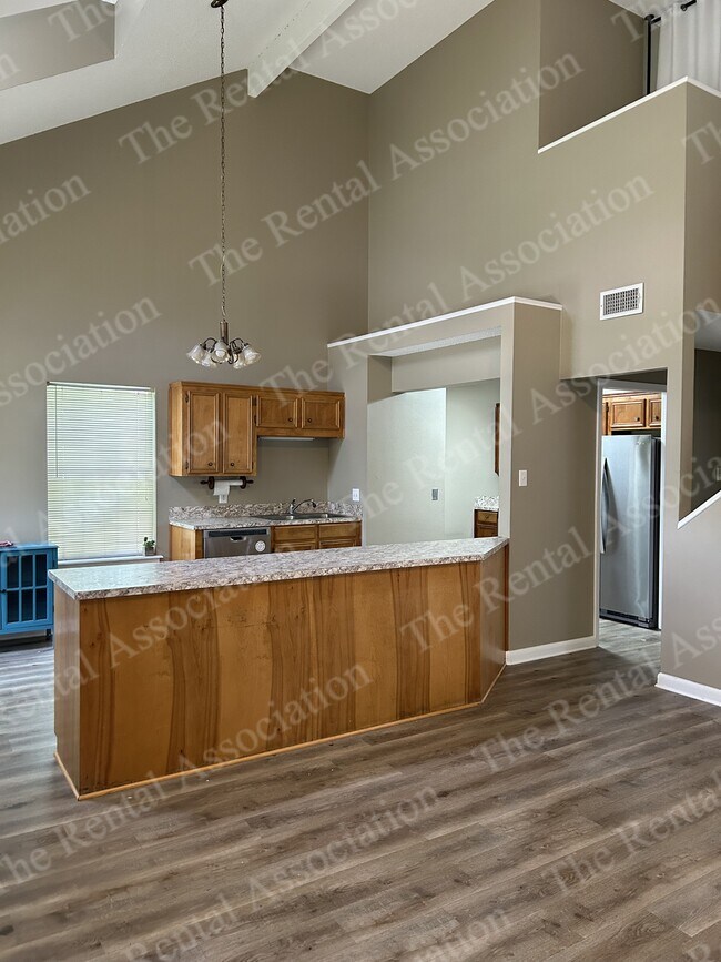 Building Photo - 541 Melton Dr