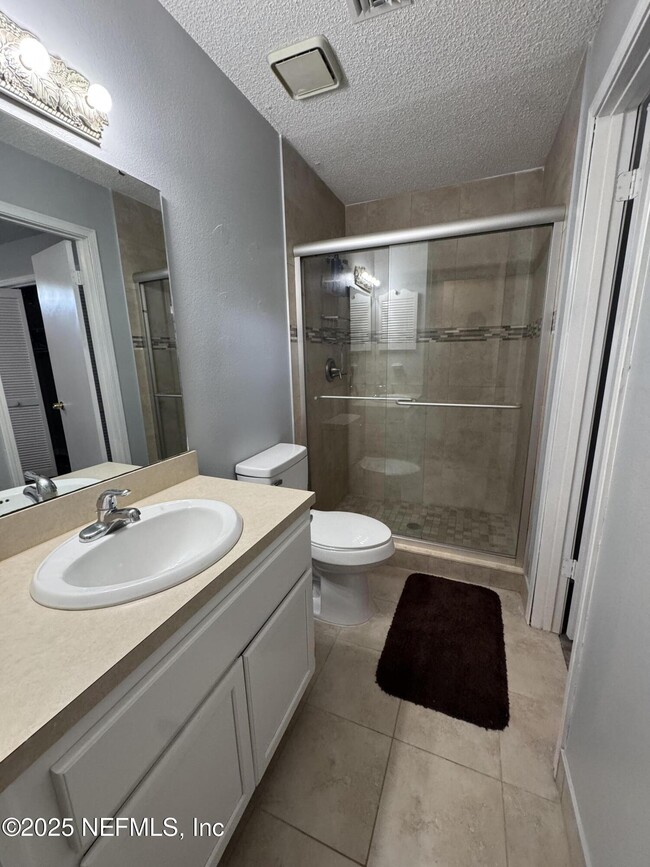Building Photo - 1616 Mardis Pl W