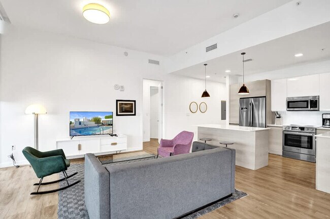 Building Photo - 1220 17th St