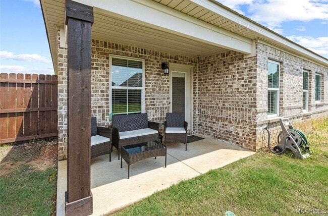 Building Photo - 211 Lee Audis Ln