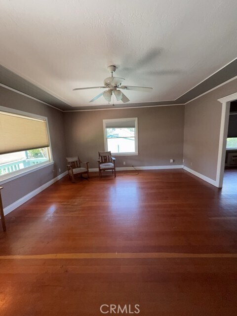 Building Photo - 5480 Live Oak Dr