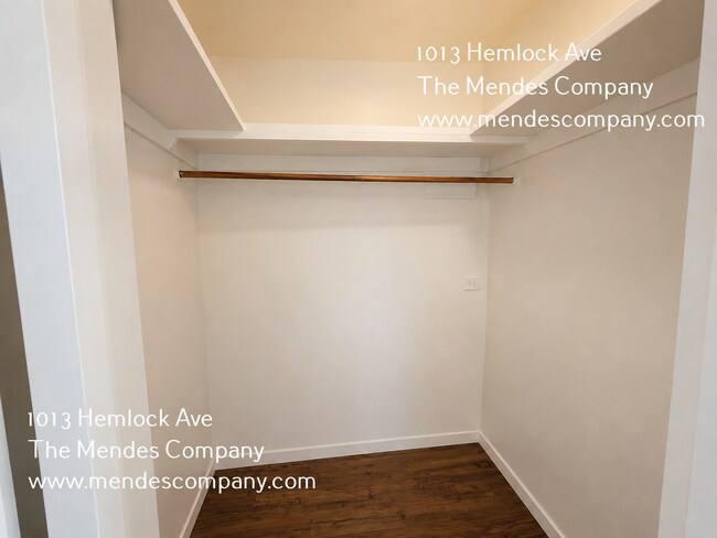 Building Photo - 1013 Hemlock Ave